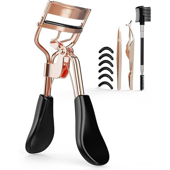 Kaasage Eyelash Curler with 6 Replacement Pads